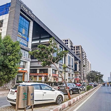 Collection O Sigma Inn Surat Exterior foto